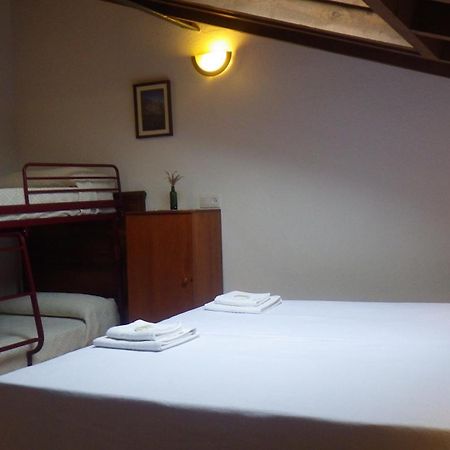 Casa De La Montana Albergue Turistico Avín Pokoj fotografie