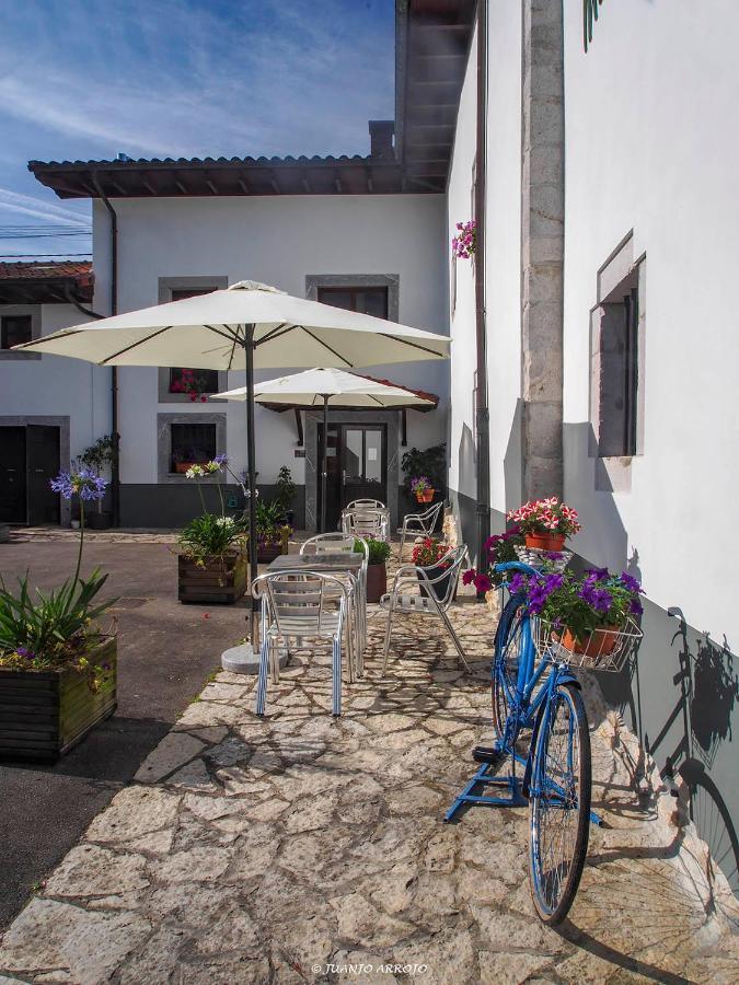 Casa De La Montana Albergue Turistico Avín Exteriér fotografie